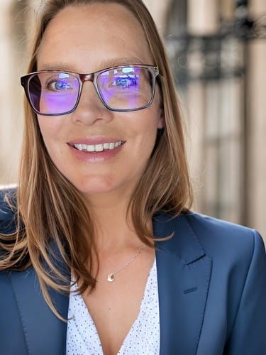 Doamna Juli Laechelin